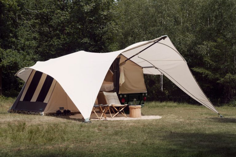 Holtkamper Aero trailer tent fully set up