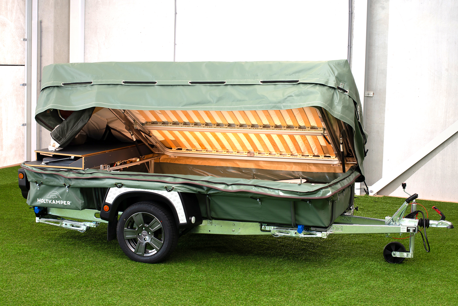 Pack-N-Go system for compact storage – configurator option