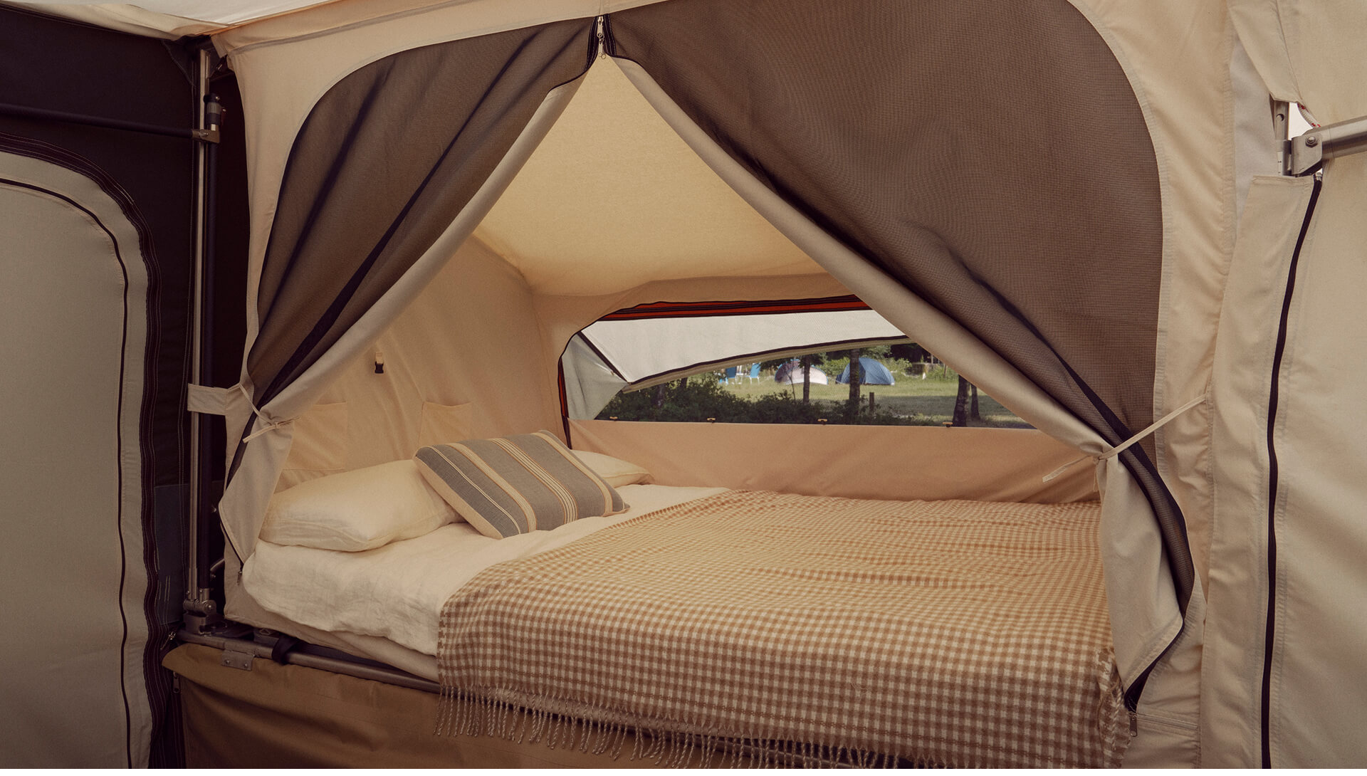 Holtkamper Kyte spacious sleeping compartment – product slide